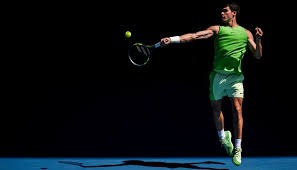 阿莱克斯·罗德里奎兹在洋基队的首次登场，象征着超级巨星时代的进一步深化